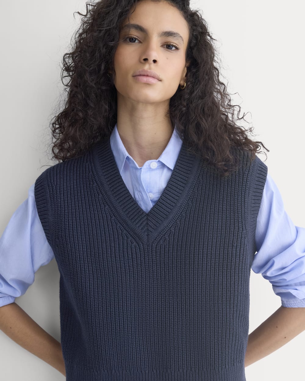 Ribbed V-Neck Vest in Everyday Cotton in Navy — front view