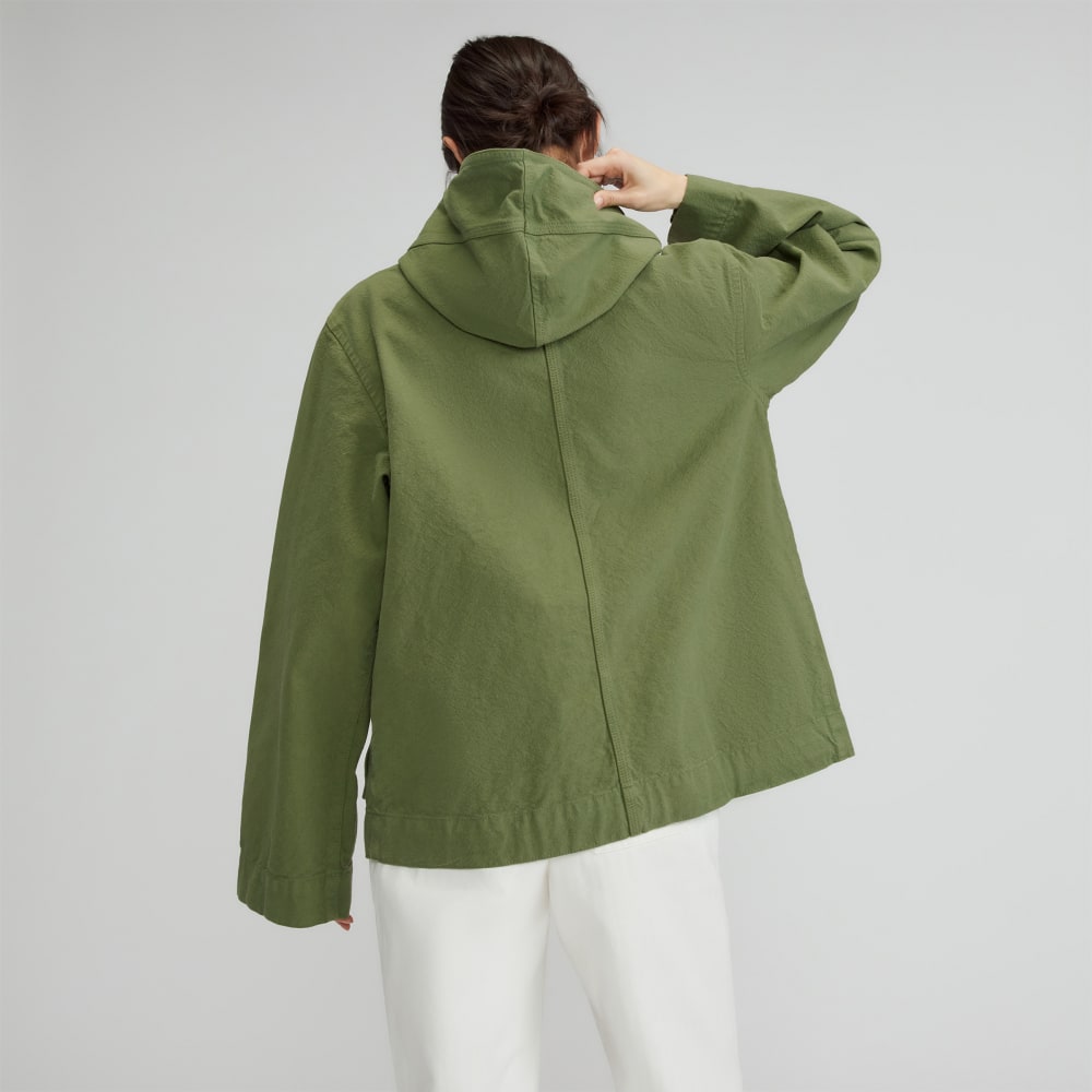 The Canvas Organic Cotton Anorak in Forest Green — detail view
