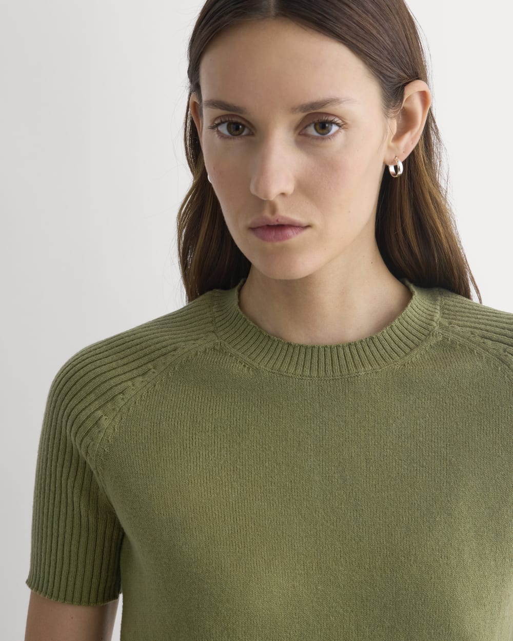 Short-Sleeve Crew in Everyday Cotton in Mayfly — detail view
