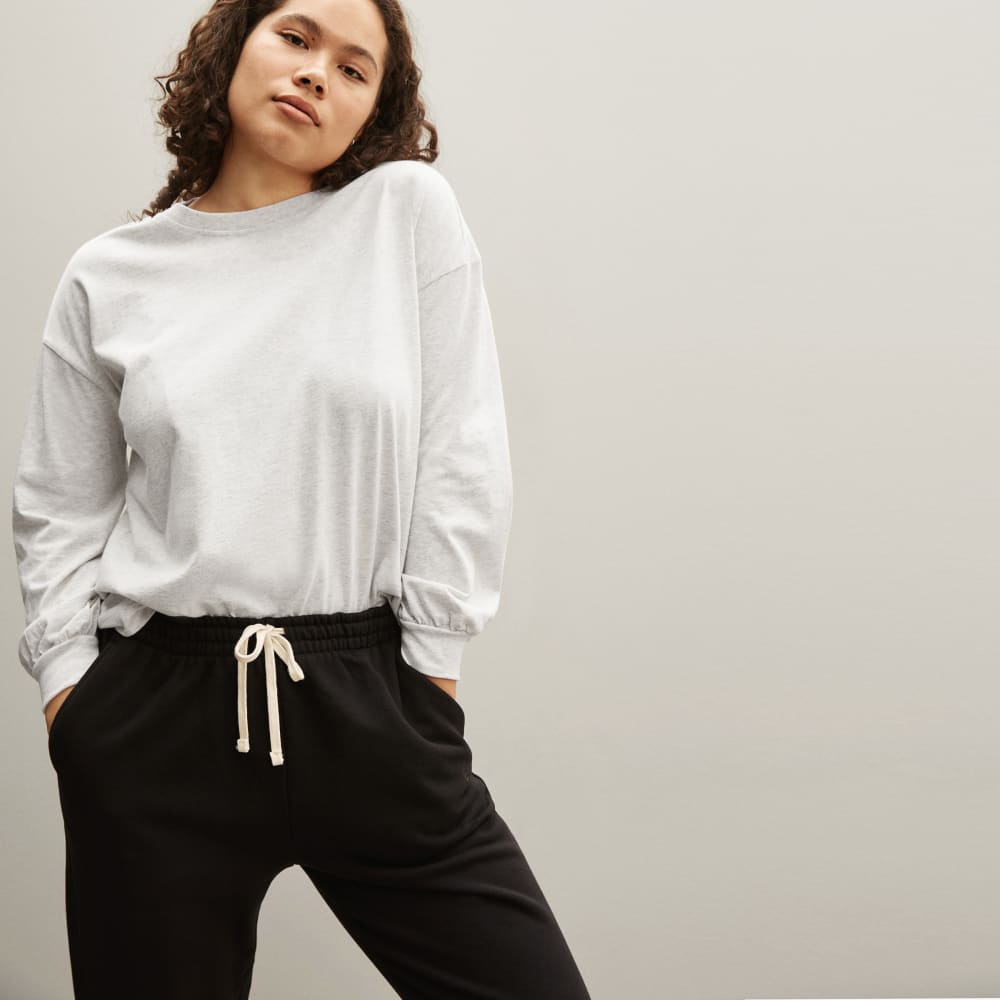 The Organic Cotton Long-Sleeve Tee in Heathered Grey — alternate view