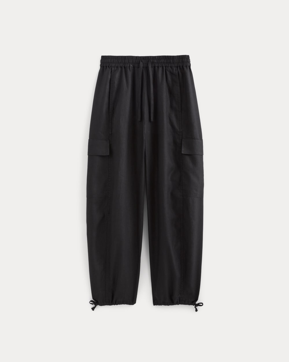 The Cargo Curve Pant in Linen in Black — alternate view