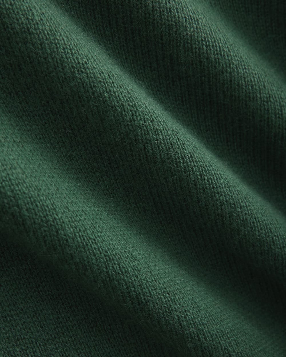 The Boxy Crew in Cashmere in Hunter Green — detail view