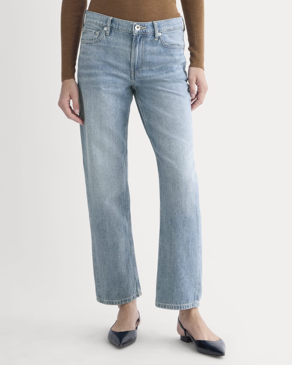 Low-Rise Straight Jean in Tungsten Scratch — detail view