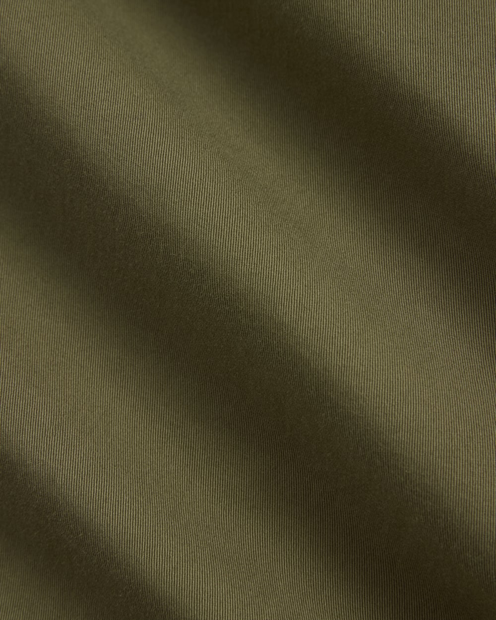 The Easy Barrel Pant in Olive — detail view