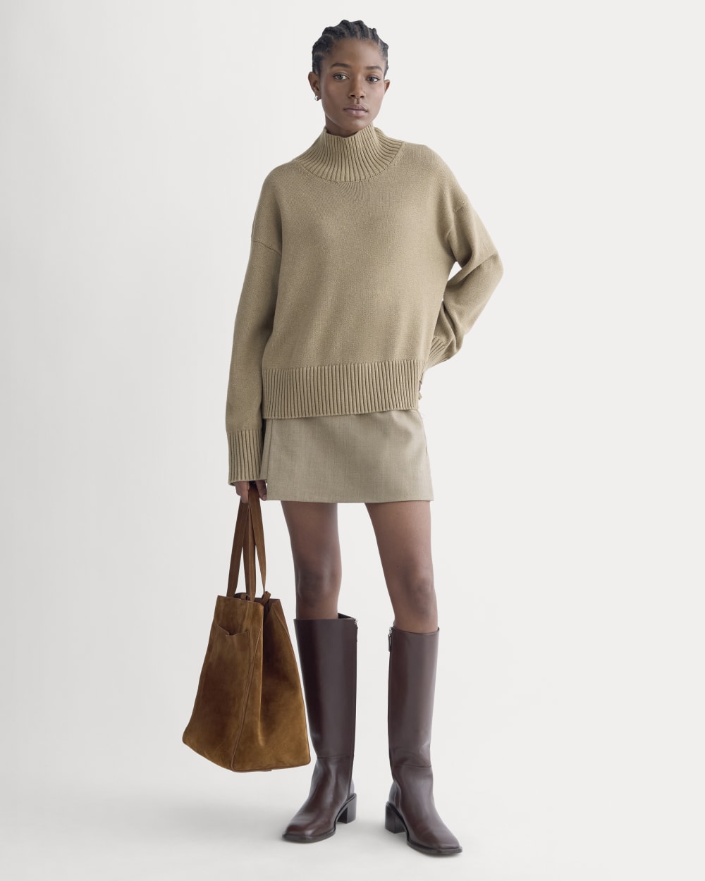 The Boxy Turtleneck in Everyday Cotton in Dark Heathered Camel — detail view