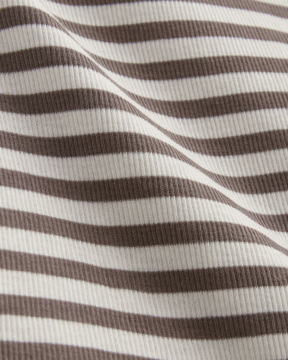 The Luxe Rib Crew in Bone / Deep Taupe — detail view