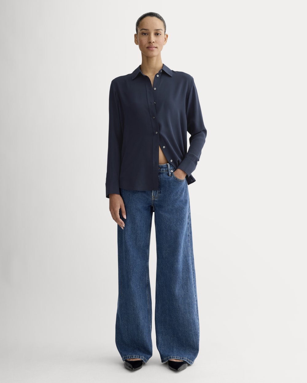 The Must-Have Shirt in Washable Silk in Navy — detail view