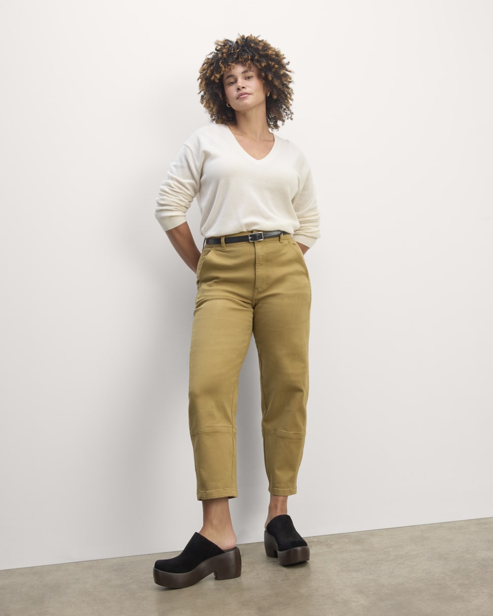 The Utility Barrel Pant in Fennel Seed — front view