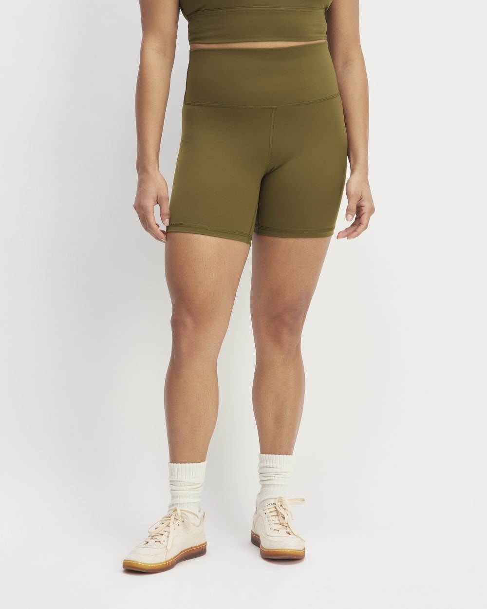 The Perform Bike Short in Beech — detail view