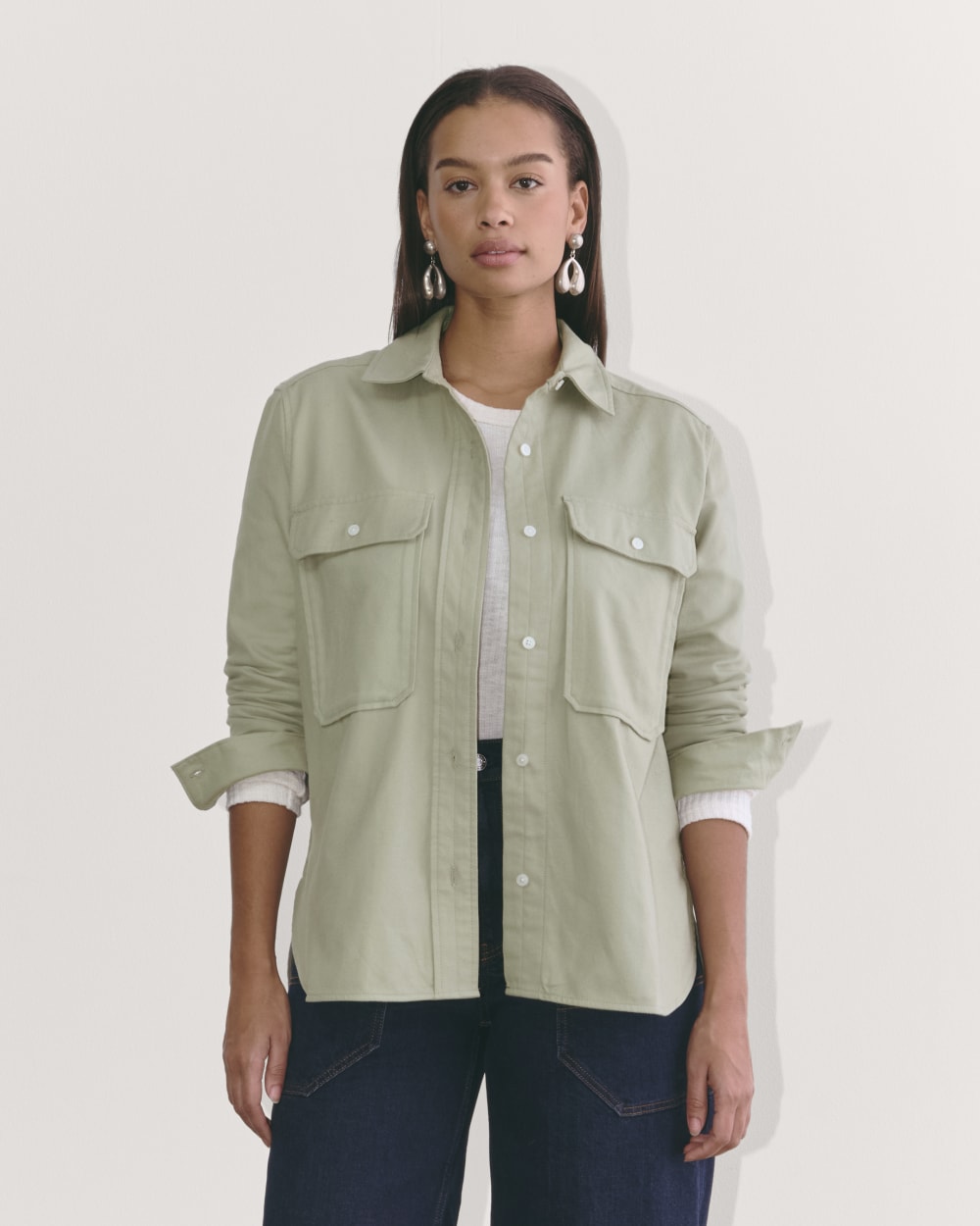 The Boyfriend Shirt in Flannel in Seagrass — front view