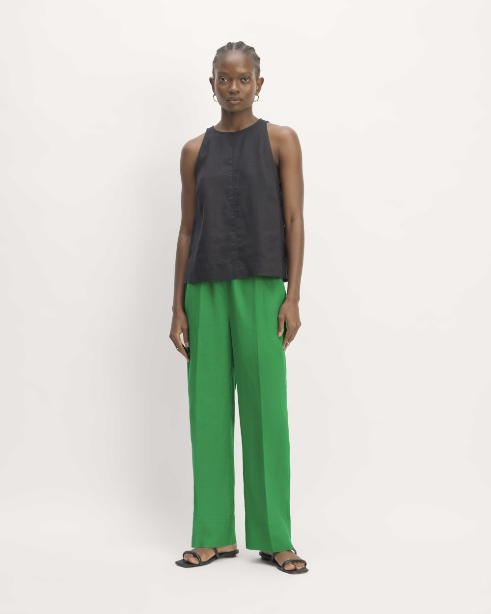 The Linen Easy Pant in Grass Green — front view