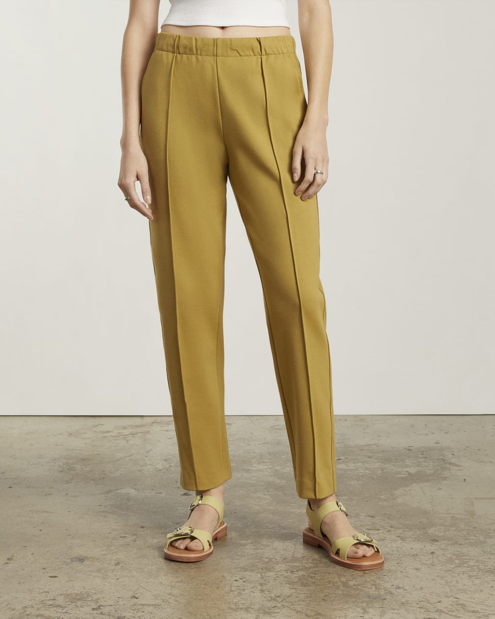The Dream Pant® in Fennel Seed — detail view