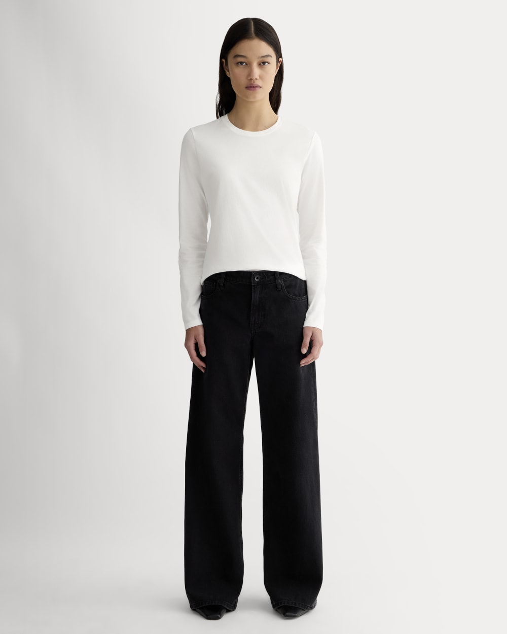 The Slim Long-Sleeve Crew in Essential Cotton in White — detail view