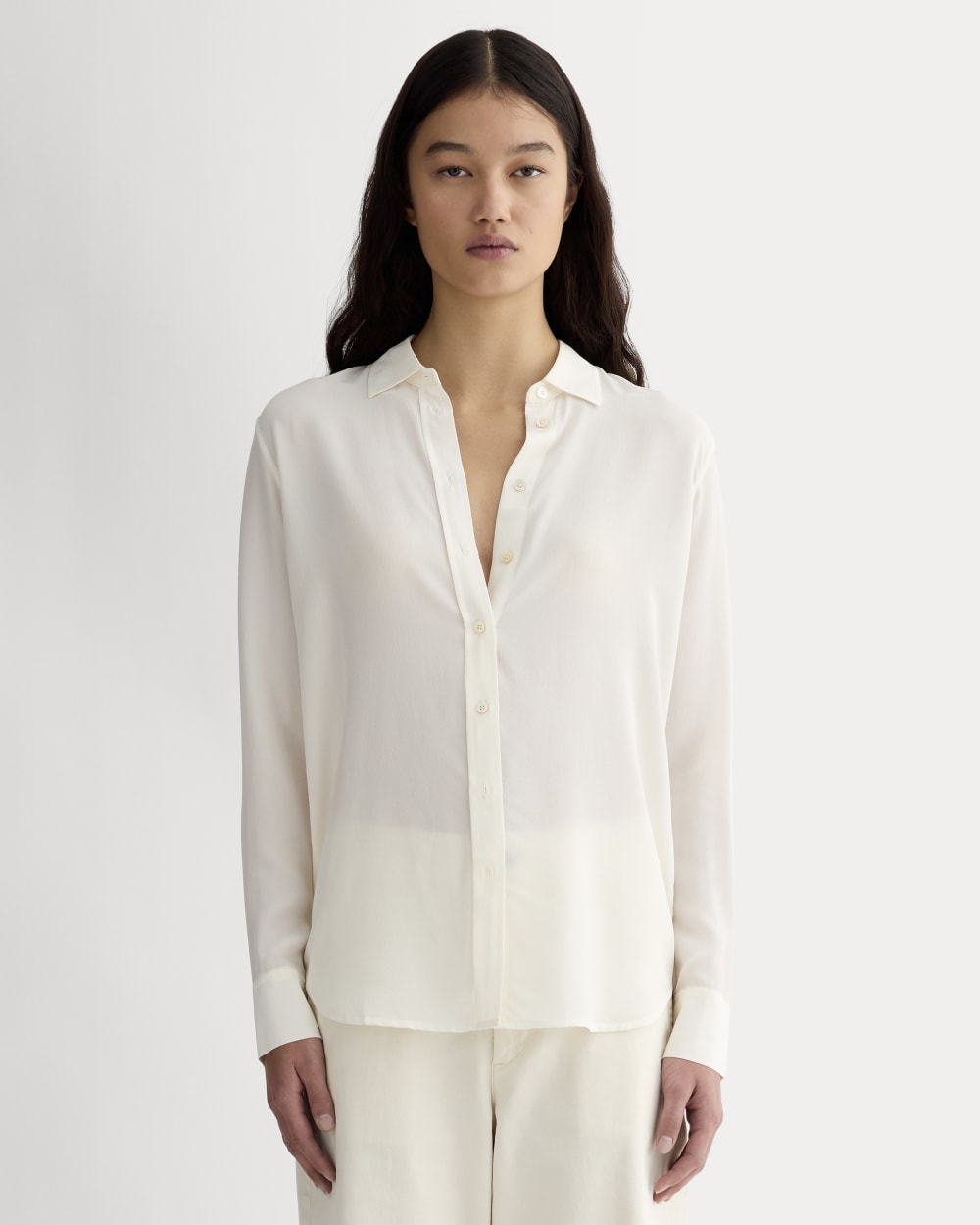 The Must-Have Shirt in Washable Silk in Off-White — front view