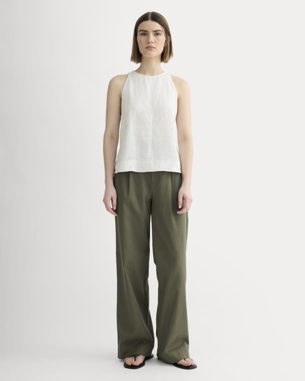 The Linen High-Neck Tank in Natural Chambray — detail view