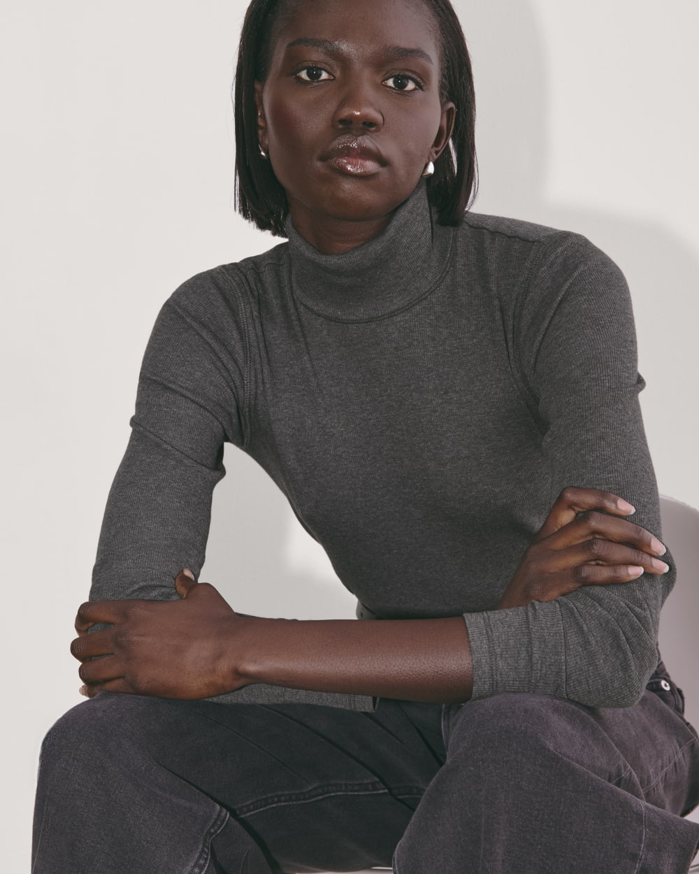 The Luxe Rib Turtleneck in Heathered Soot — detail view