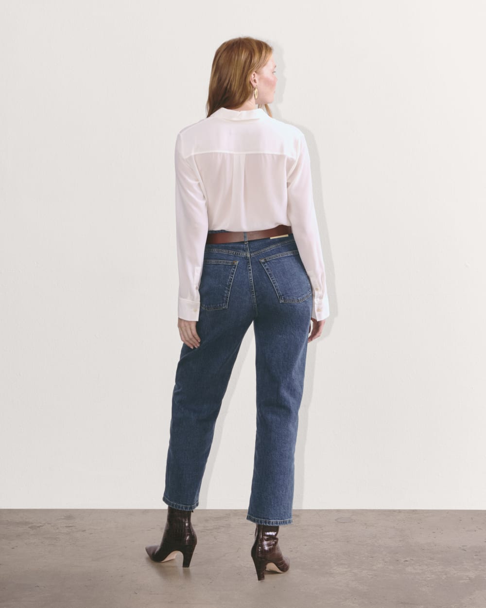 The Way-High® Hourglass Jean in Vintage Indigo — detail view