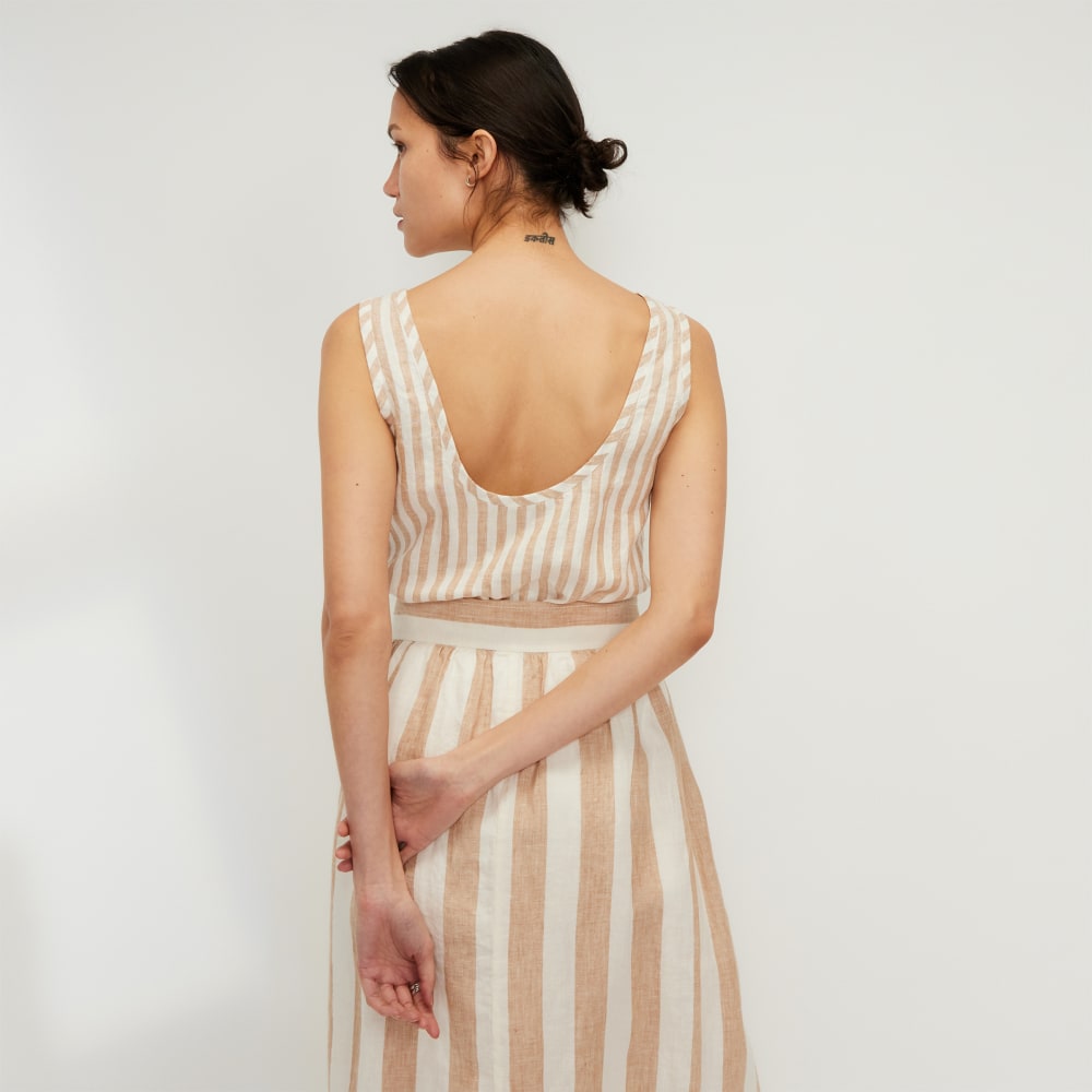 The Scoop Tank in Linen in Bone / Caramel — detail view