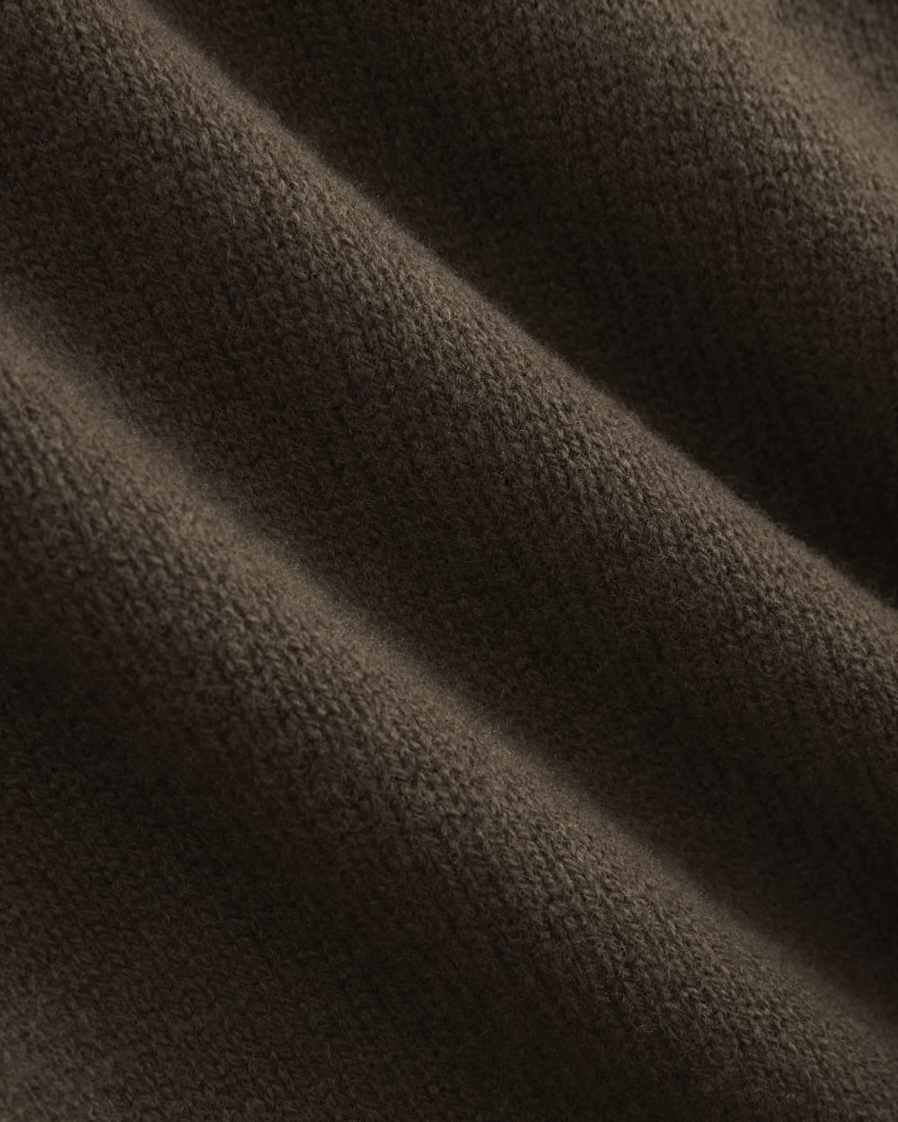 V-Neck Sweater in Extrafine Luxe Merino in Coffee Bean — detail view