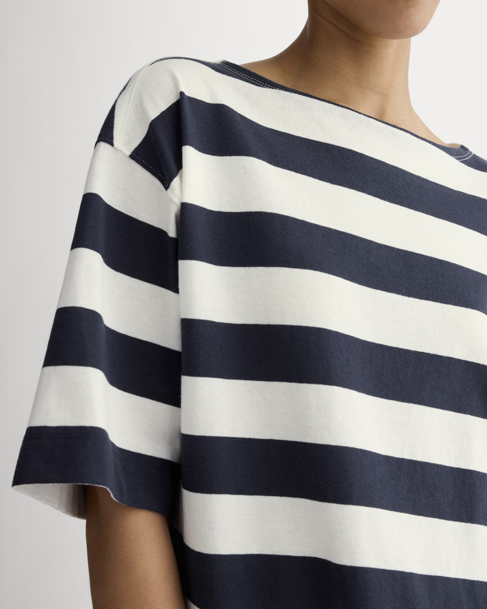 The Mariner Oversized Tee in Navy / Bone — detail view