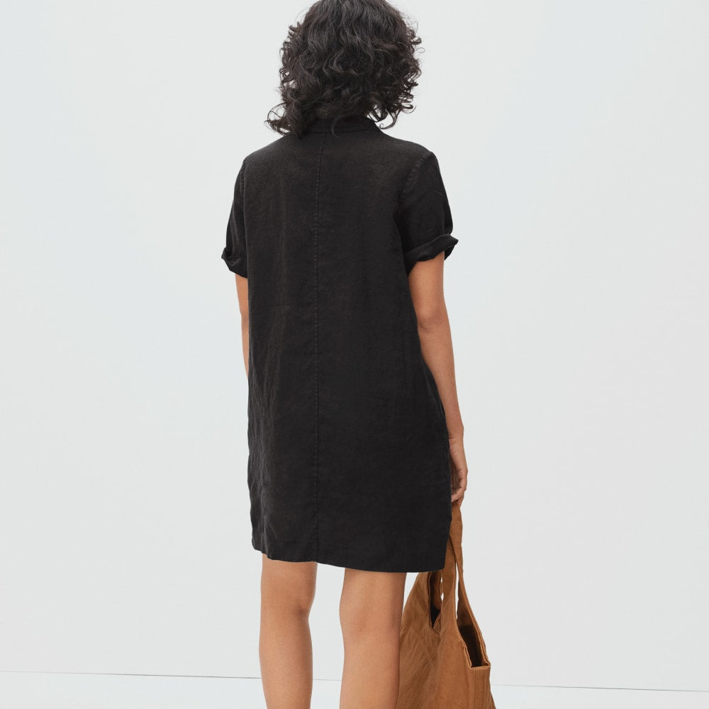 The Linen Workwear Dress in Black — detail view