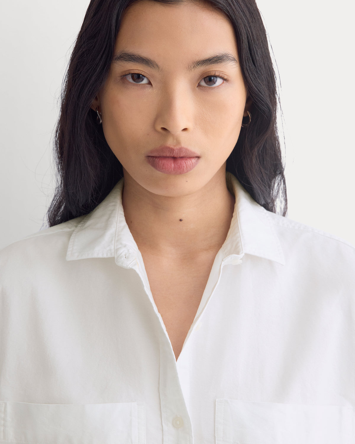 The Boxy Oxford in White — detail view