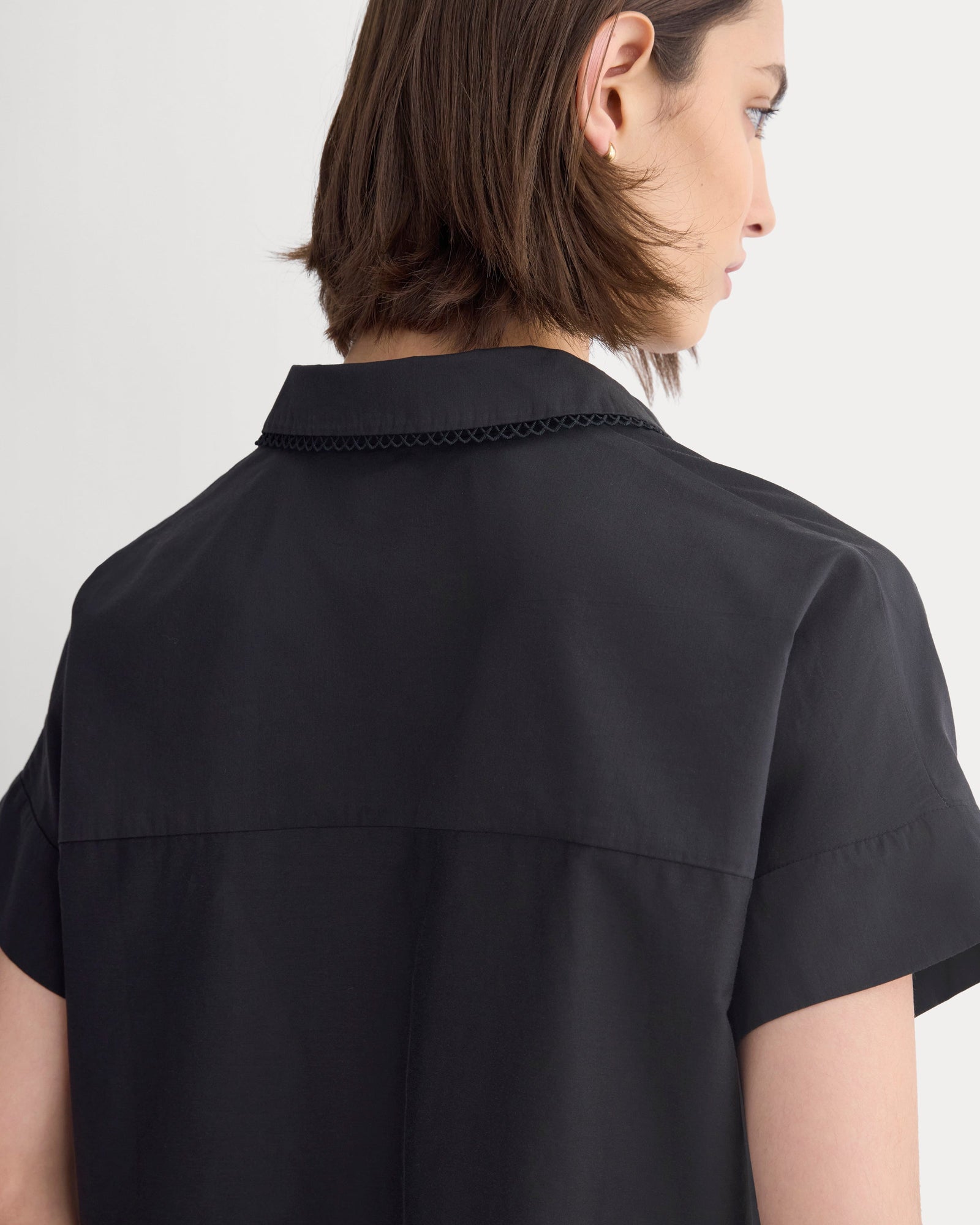 Scalloped-Collar Square Shirt in Black — detail view