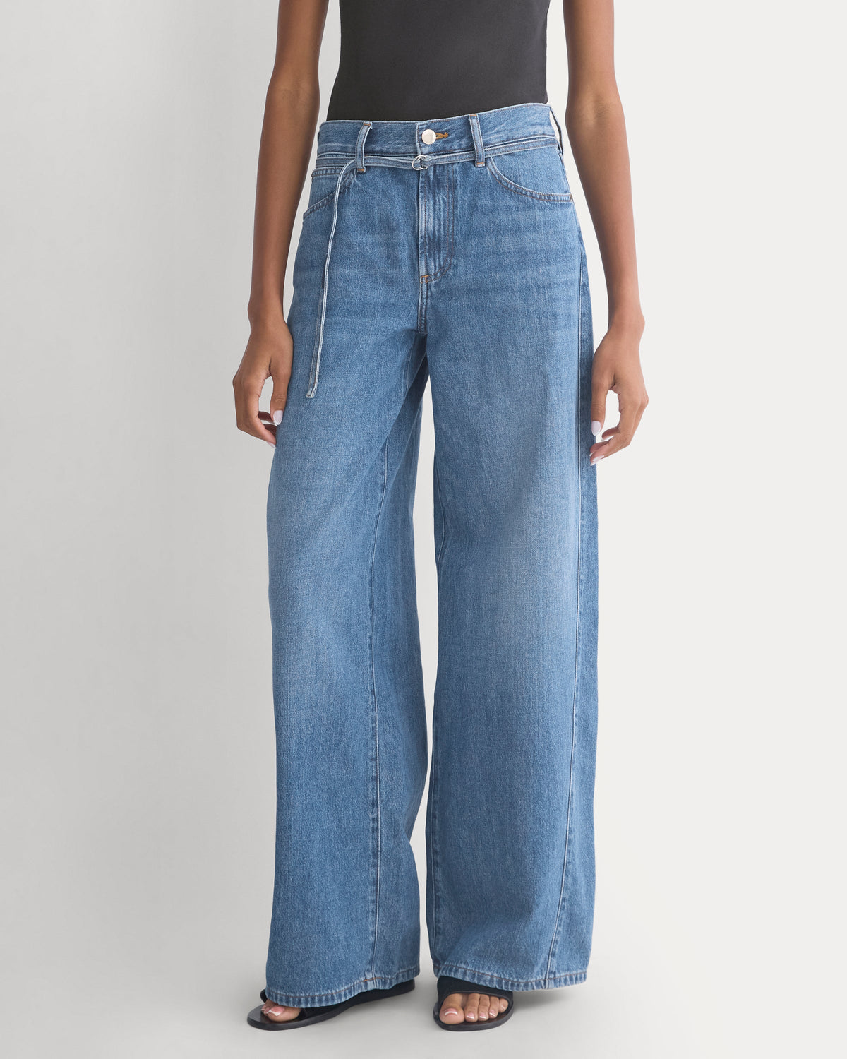 Lightweight Loose Wide-Leg Jean in Medium Indigo — detail view