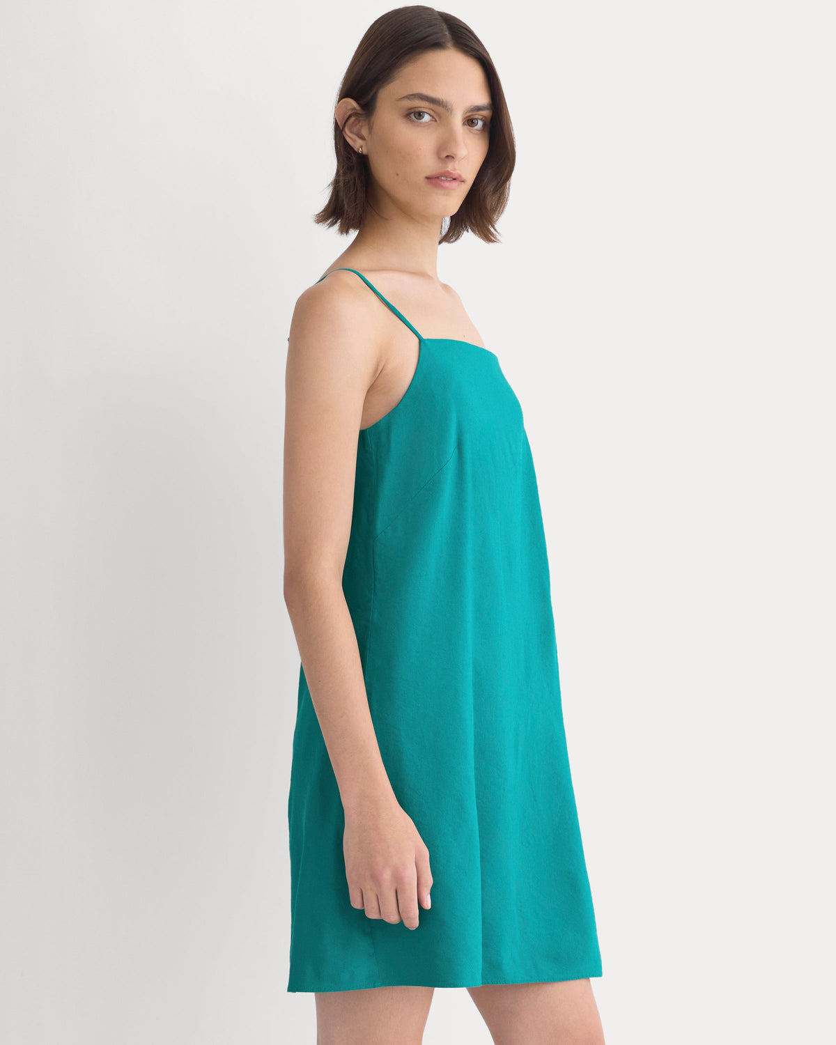 Mini Shift Dress in Stretch Linen in Everglade — alternate view