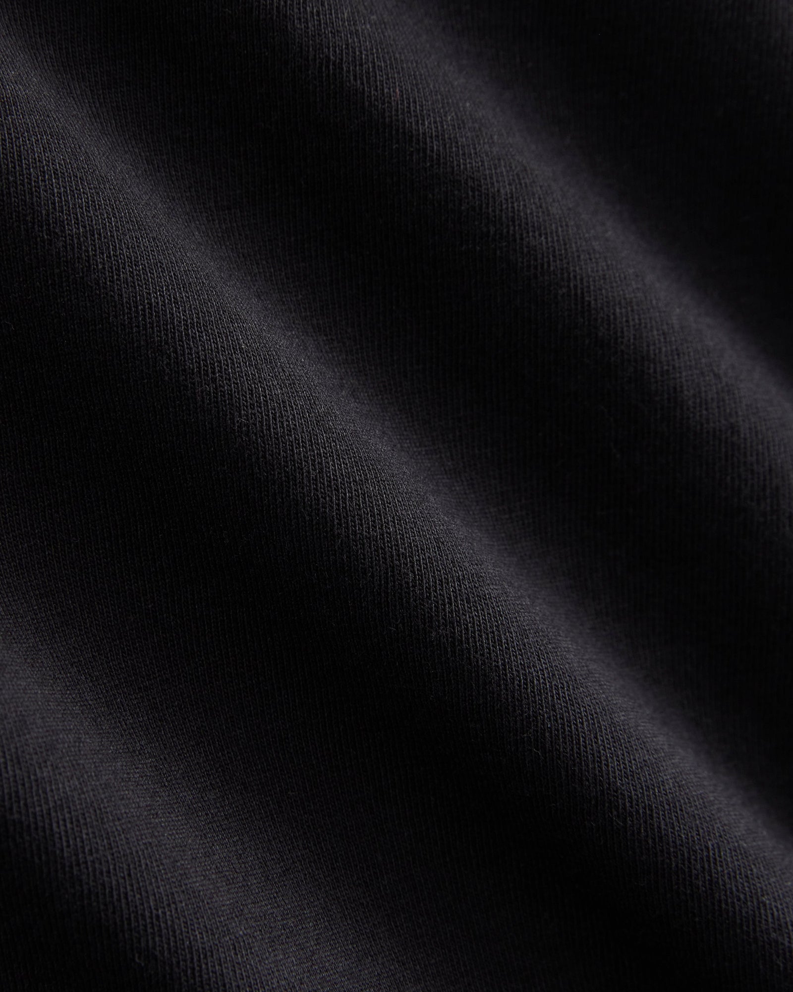 Tie-Back Tee in Organic Cotton in Black — detail view