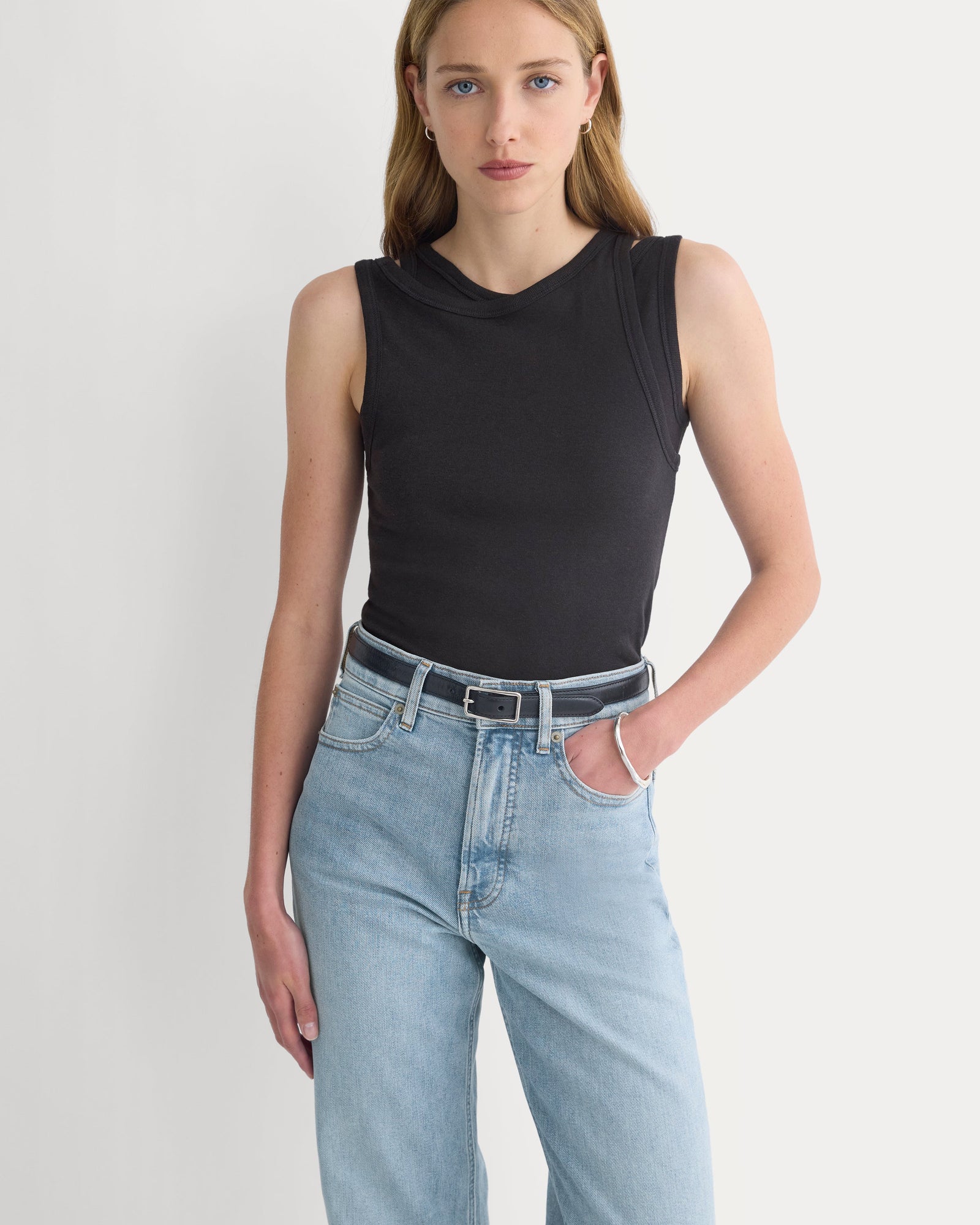 The Way-High® Jean 2.0 in Washed Out Indigo — detail view