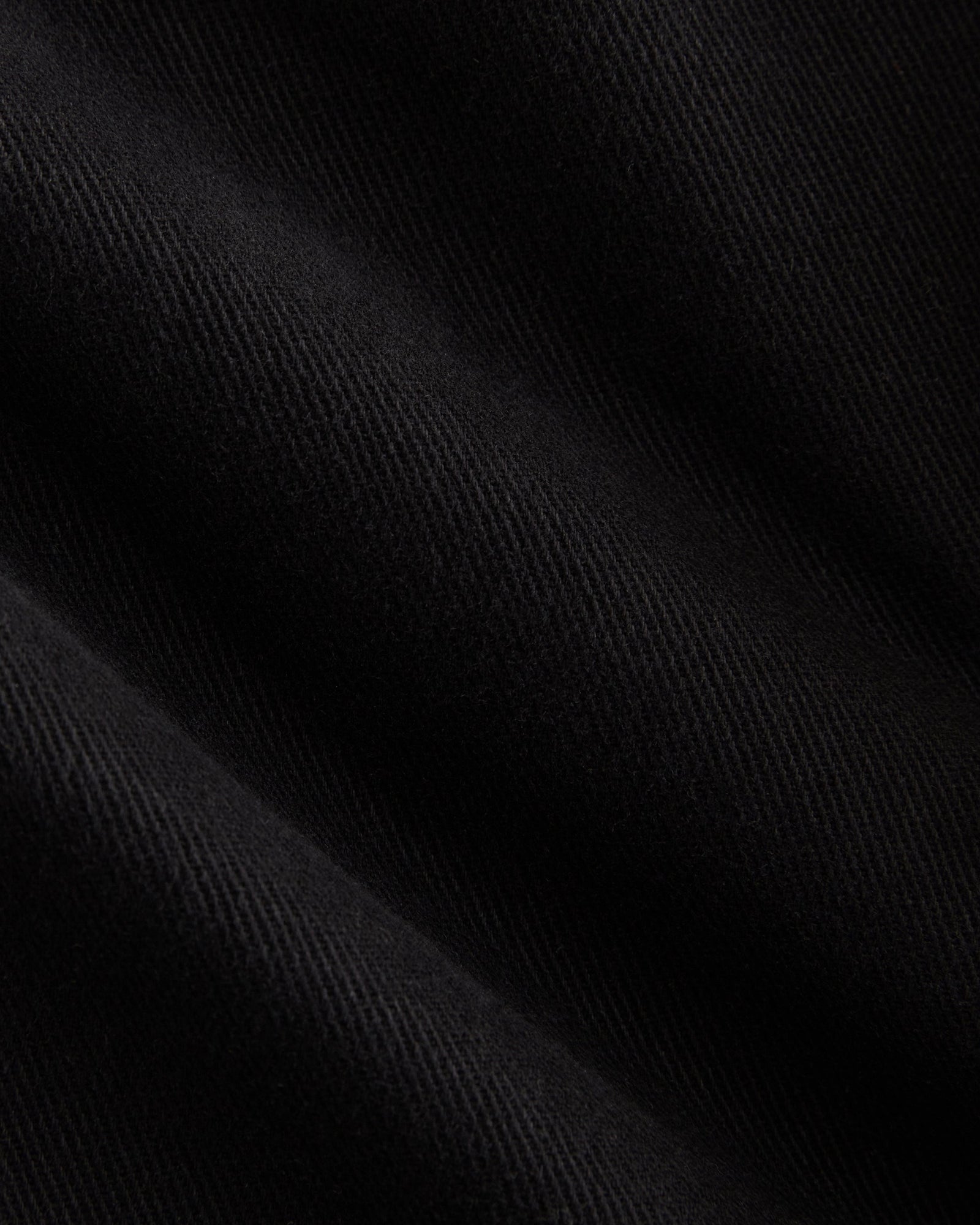 Utility Twill Barrel Pant in Black — detail view