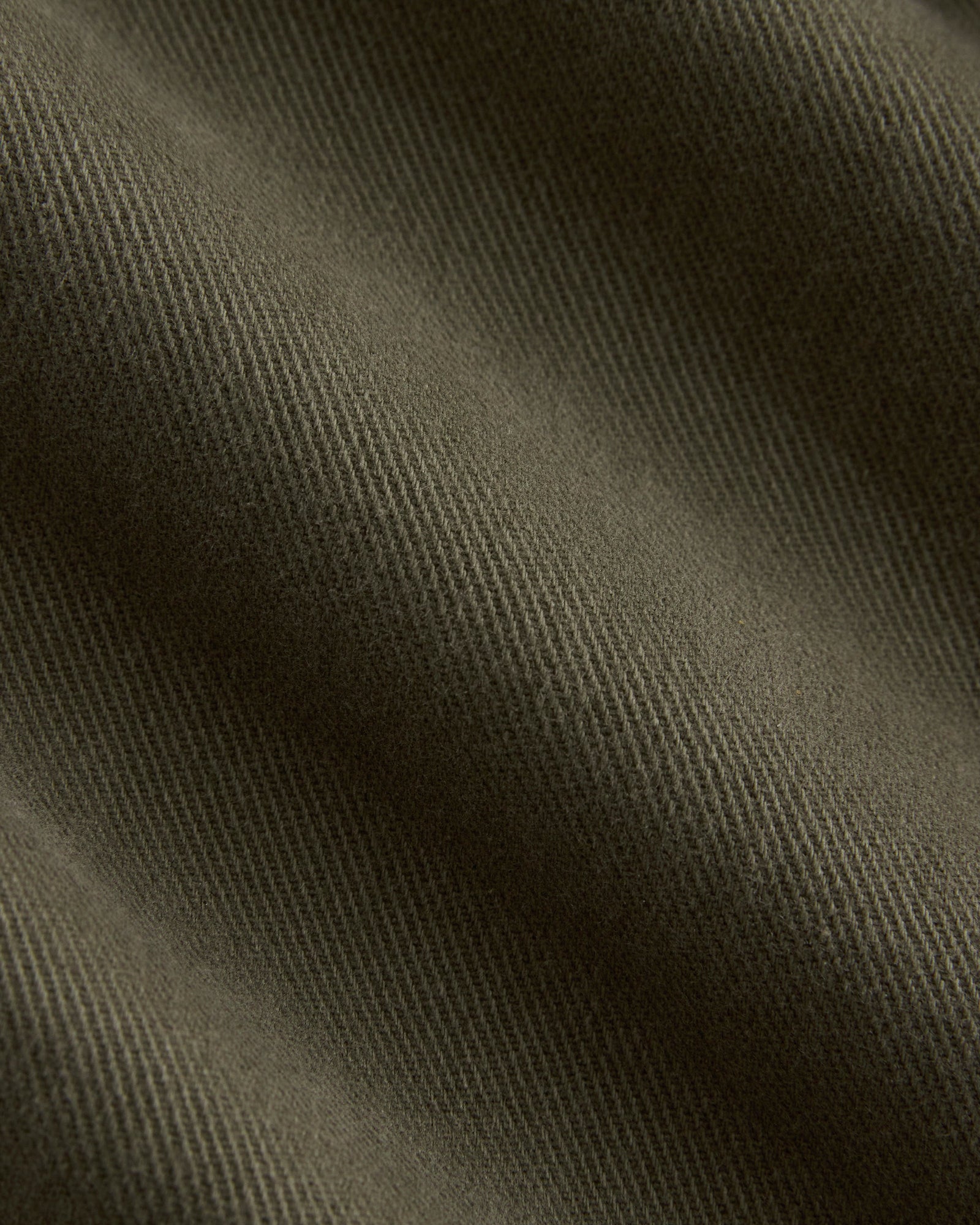 Utility Seamed Wide-Leg Pant in Olive Night — detail view