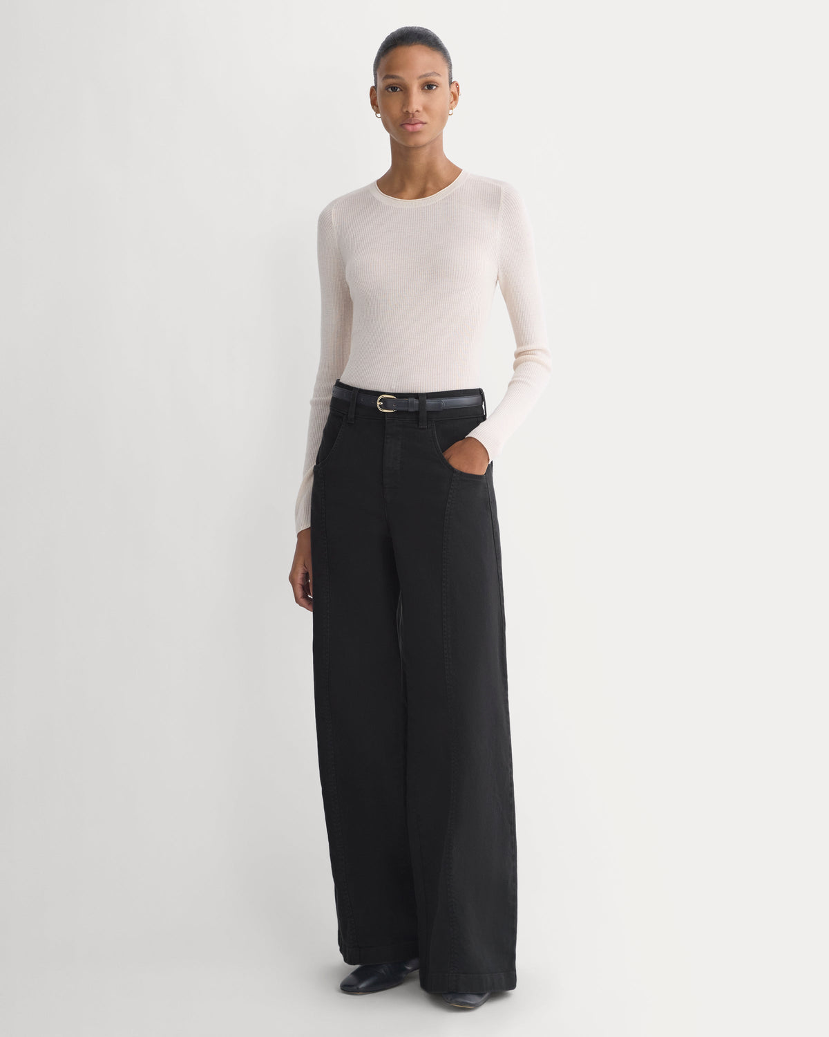 Utility Seamed Wide-Leg Pant in Black — front view