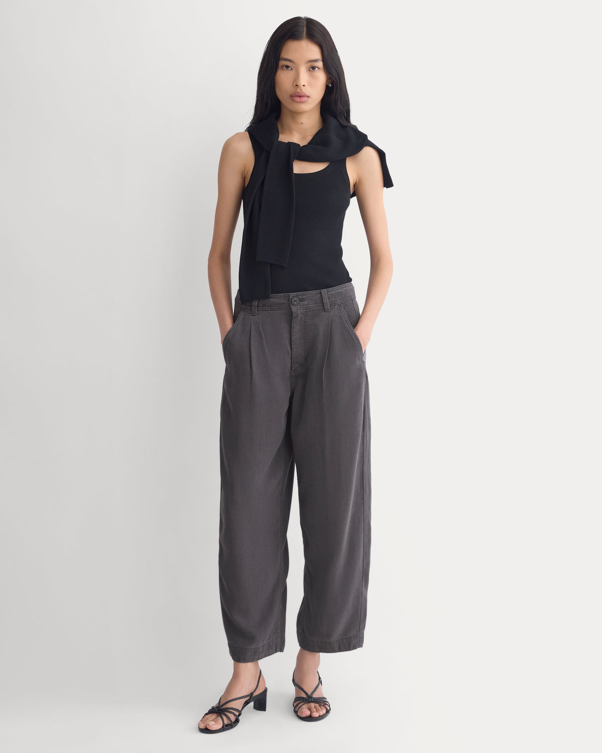 Everywhere Garment-Dyed Pant in Graphite — front view