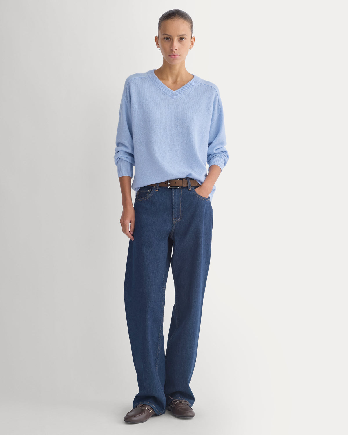 Cashmere High V Boyfriend Sweater in Blue — detail view
