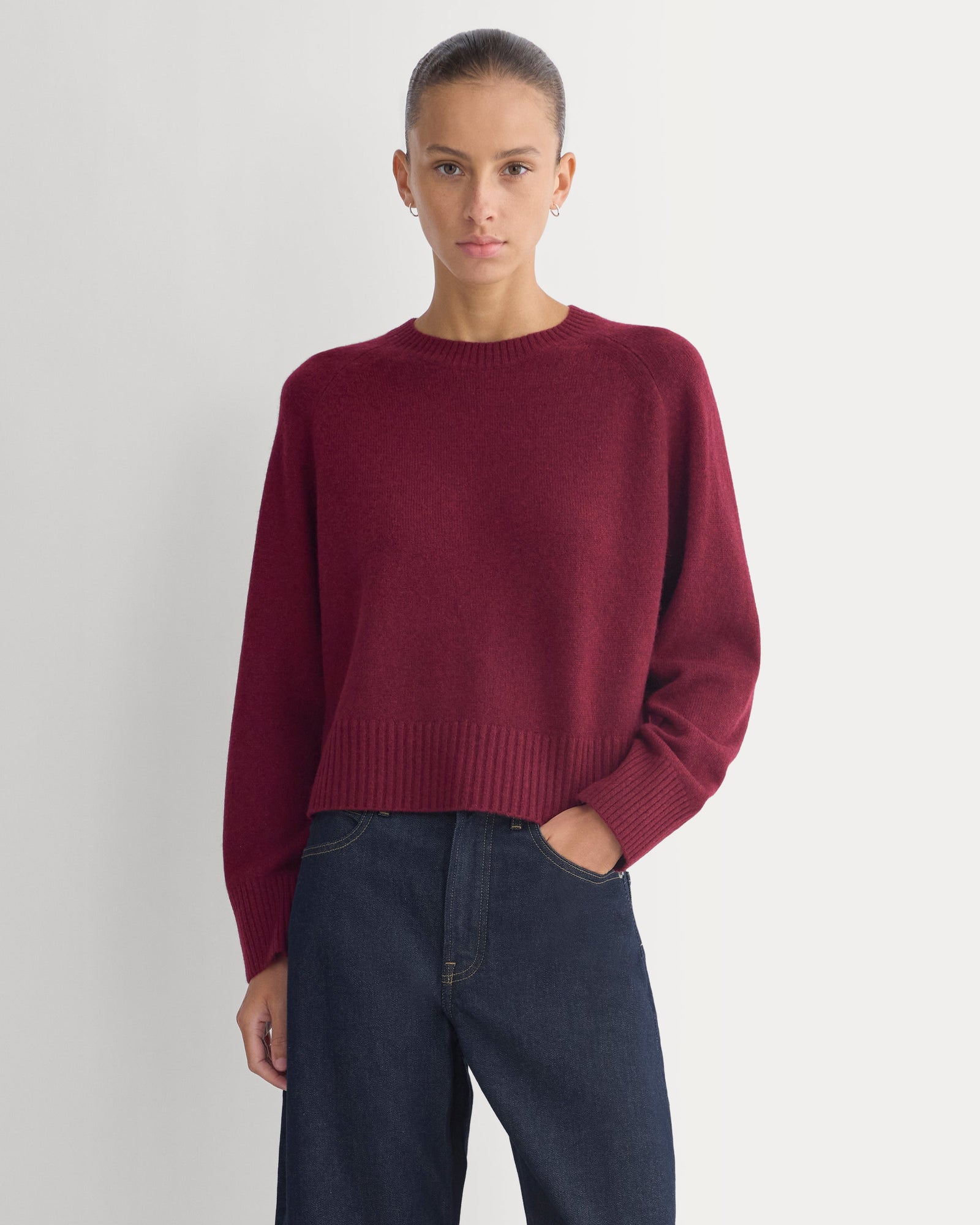 The Boxy Crew in Cashmere in Heather Wine — front view