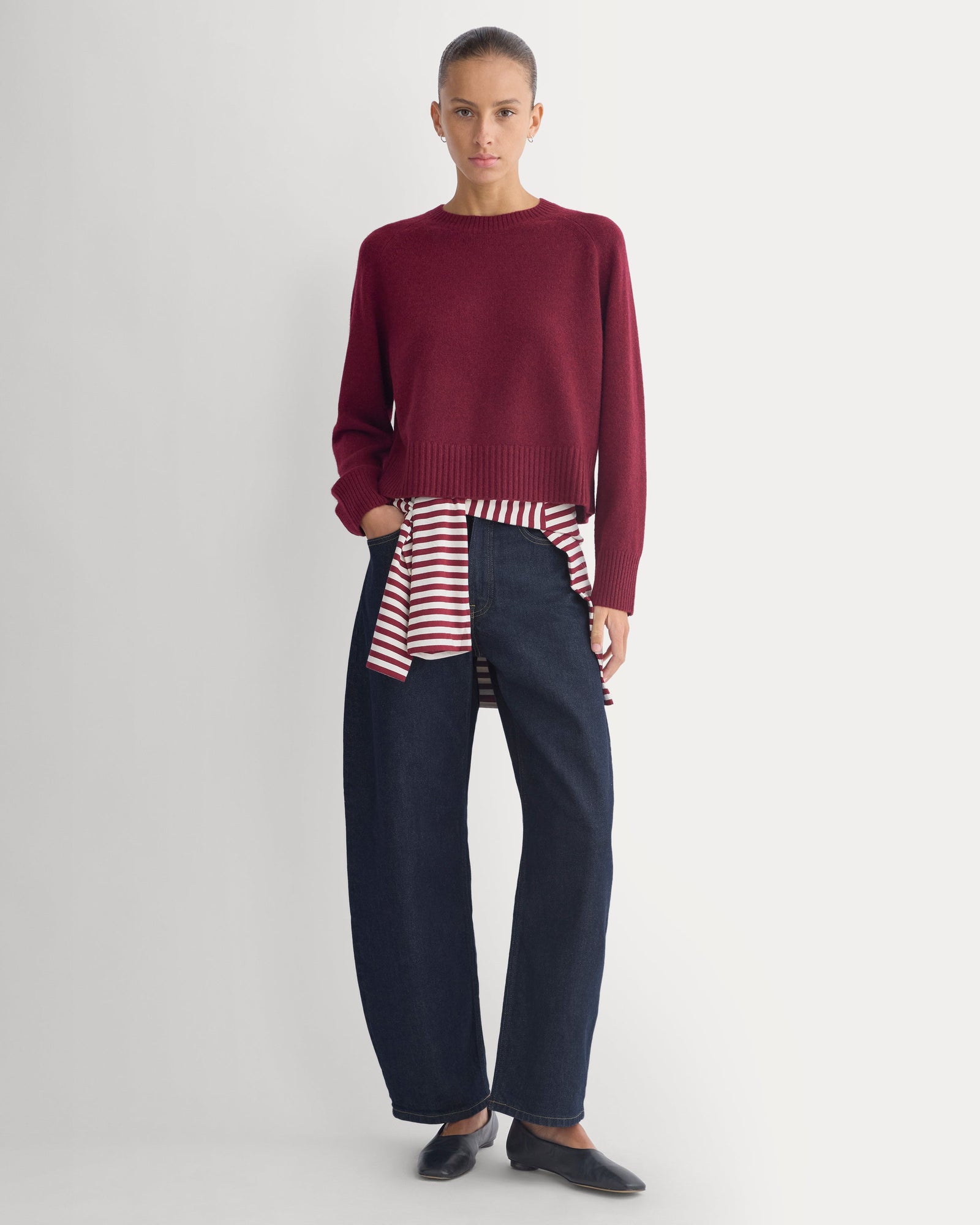 The Boxy Crew in Cashmere in Heather Wine — alternate view