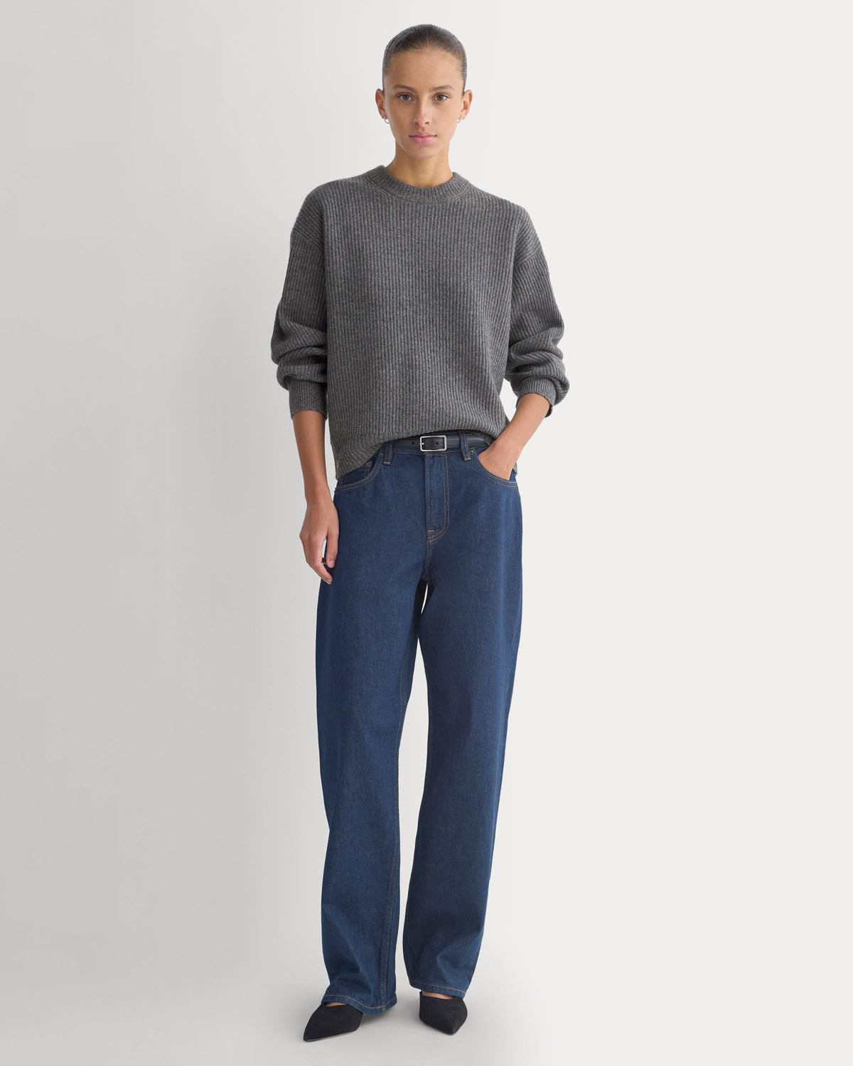 Cashmere Fisherman Crew in Heather Charcoal — alternate view