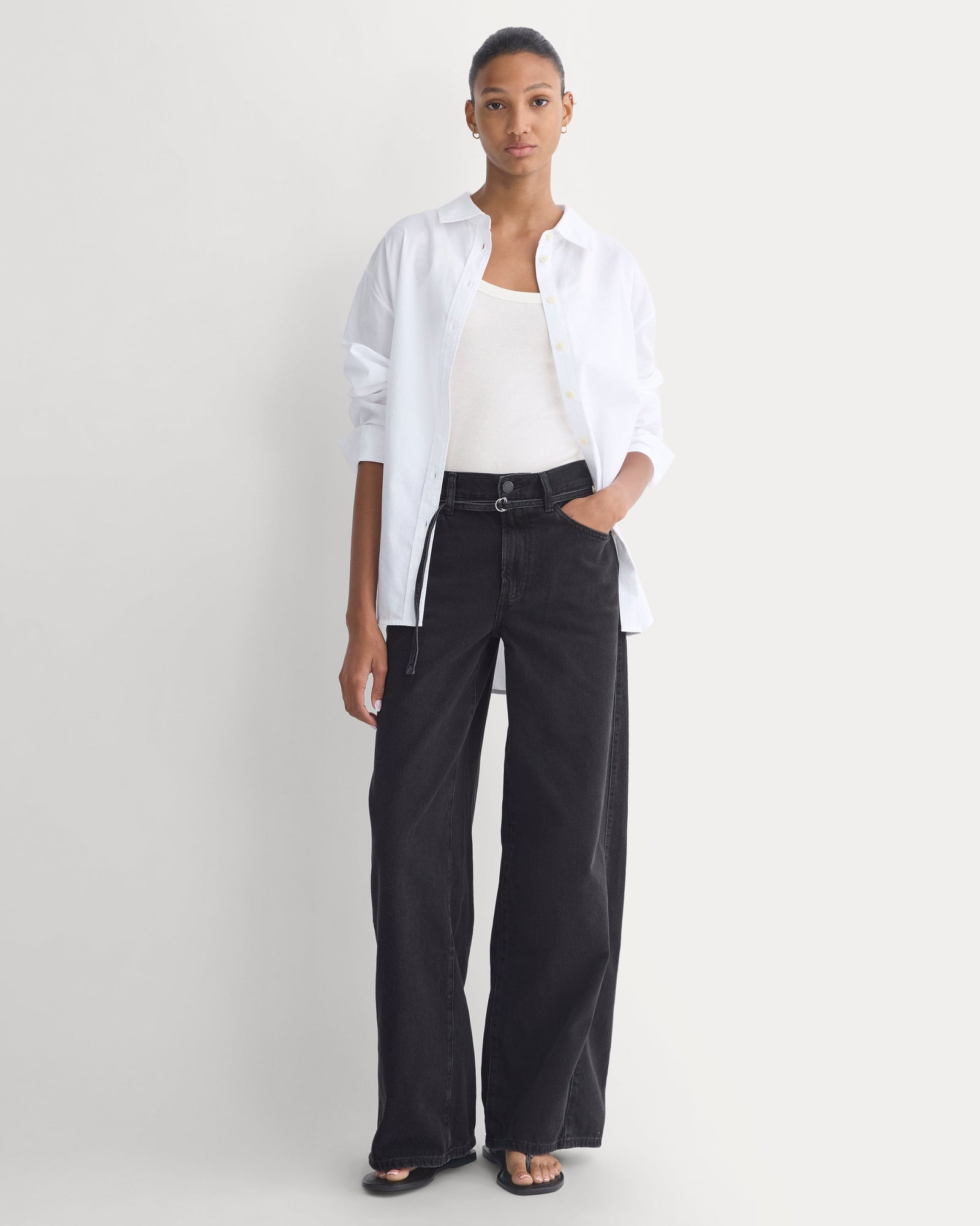 Lightweight Loose Wide-Leg Jean in Black — front view