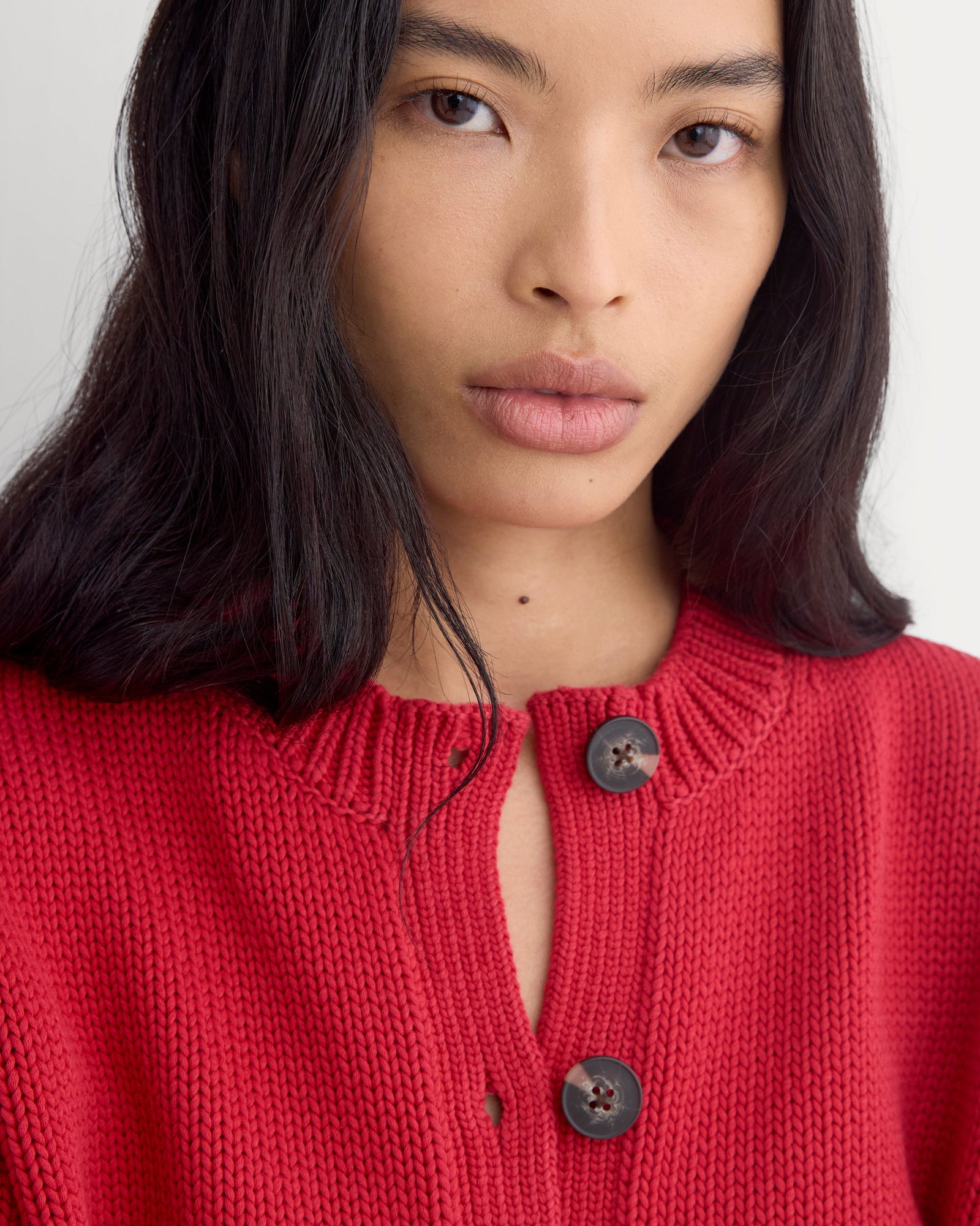 Open-Knit Cardigan Crew in Elevated Cotton in Vintage Red — detail view