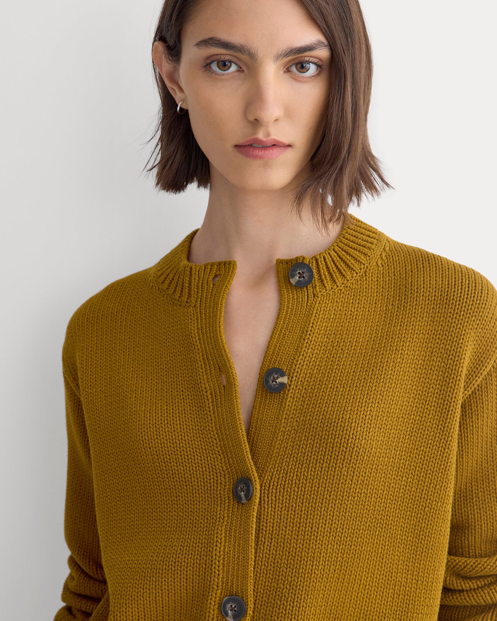 Open-Knit Cardigan Crew in Elevated Cotton in Tapenade — detail view