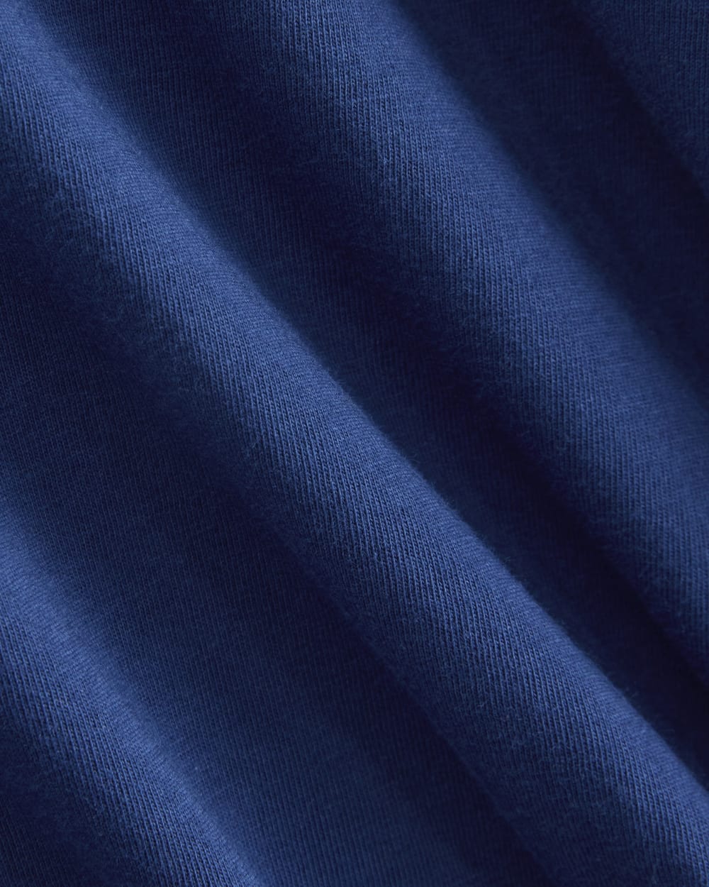 The Box-Cut Tee in Essential Cotton in Estate Blue — detail view