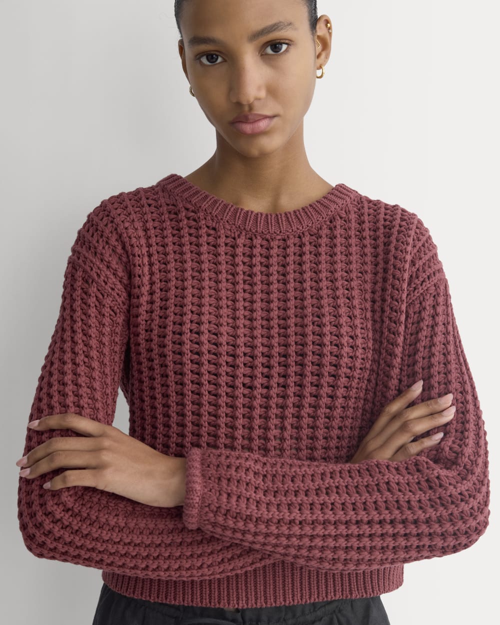 Open-Knit Crew in Elevated Cotton in Henna Red — detail view