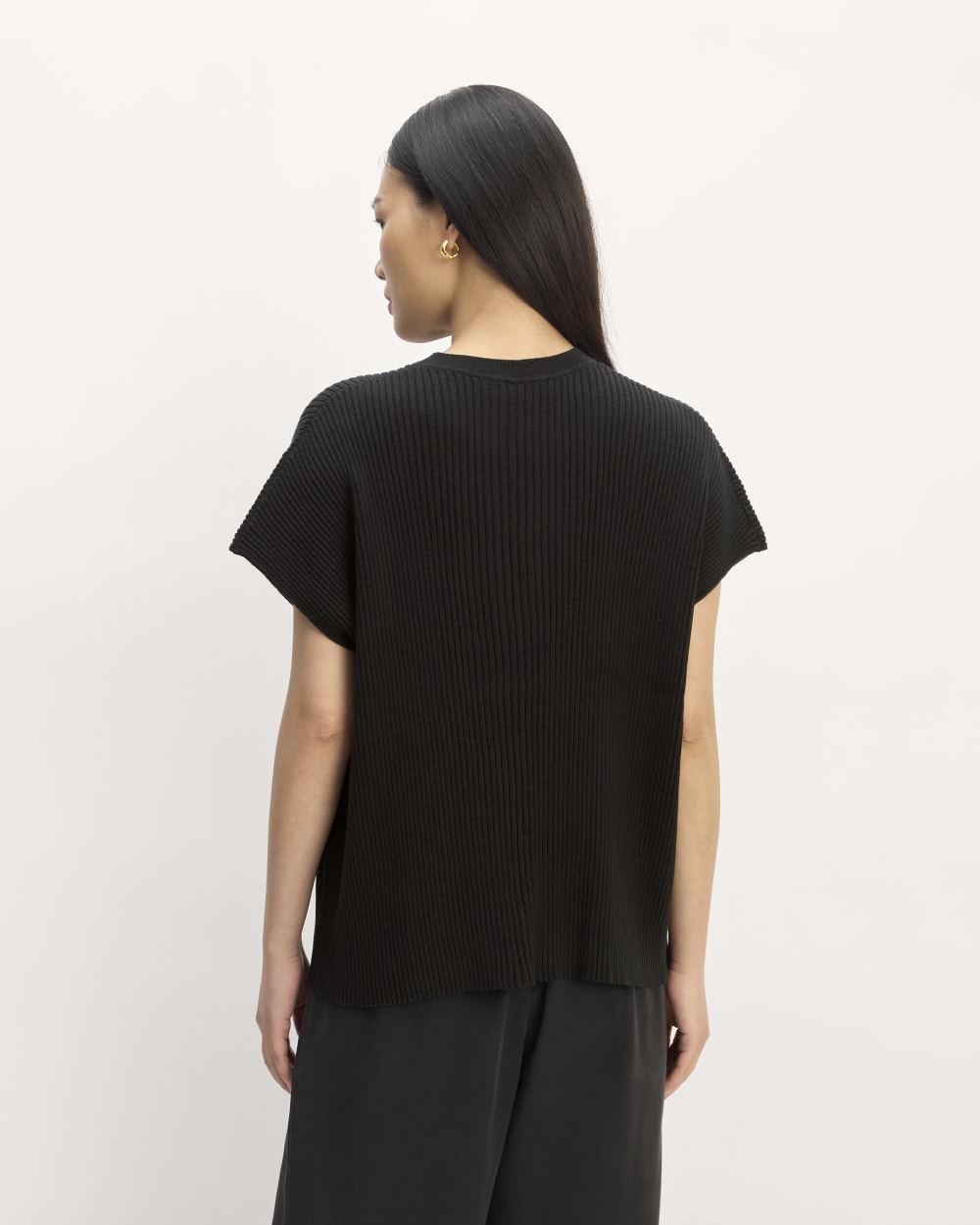 The Cotton Knit Caftan Top in Black — detail view