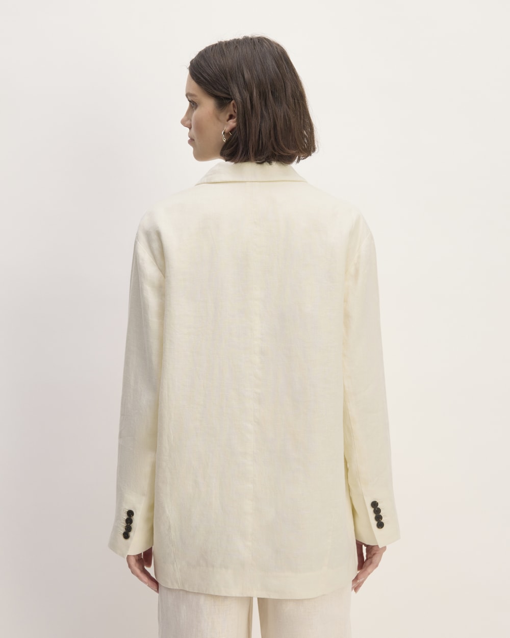 The Linen Double Breasted Blazer in Bone — detail view