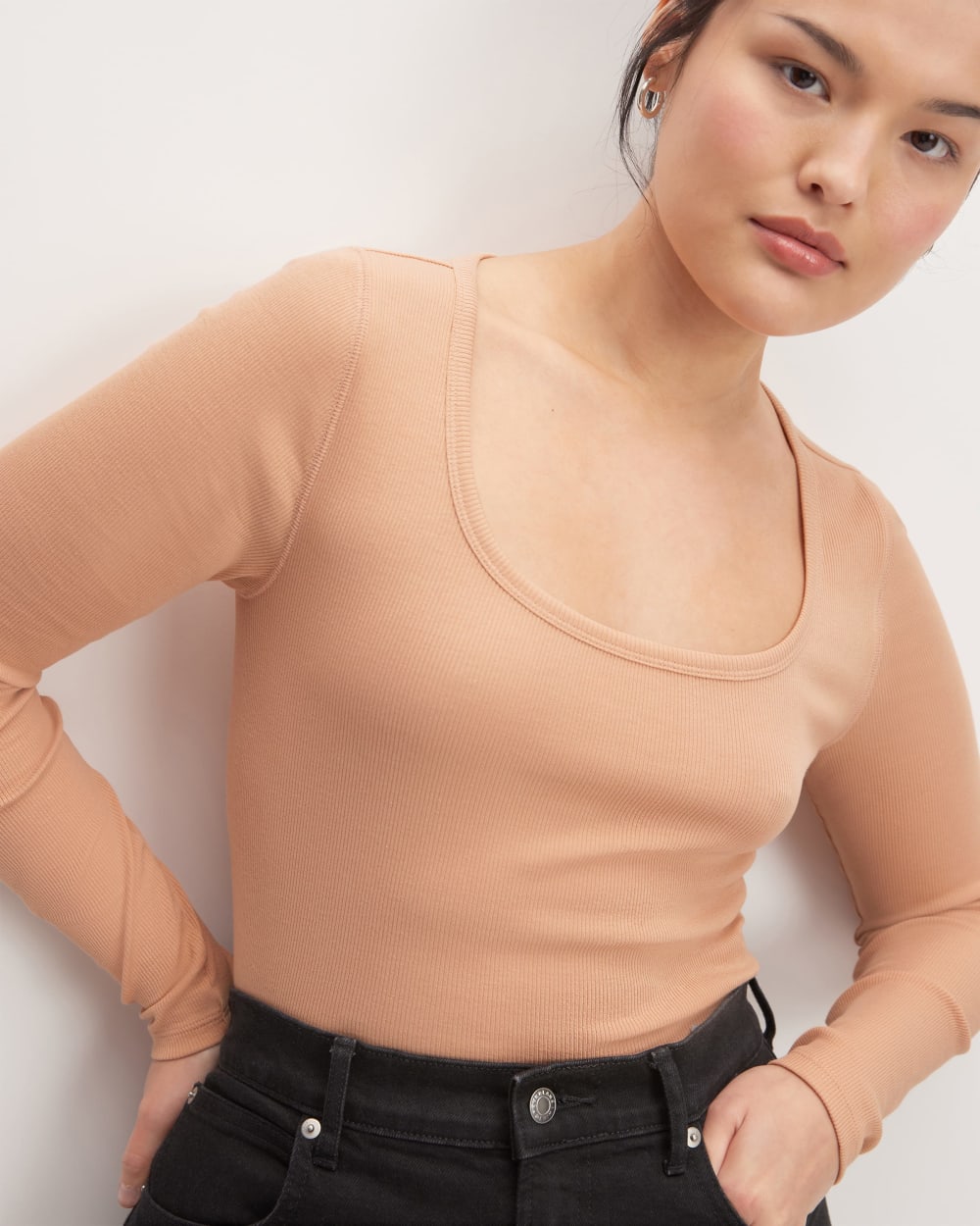 The Luxe Rib Long-Sleeve Scoop-Neck Tee in Blush Pink — detail view
