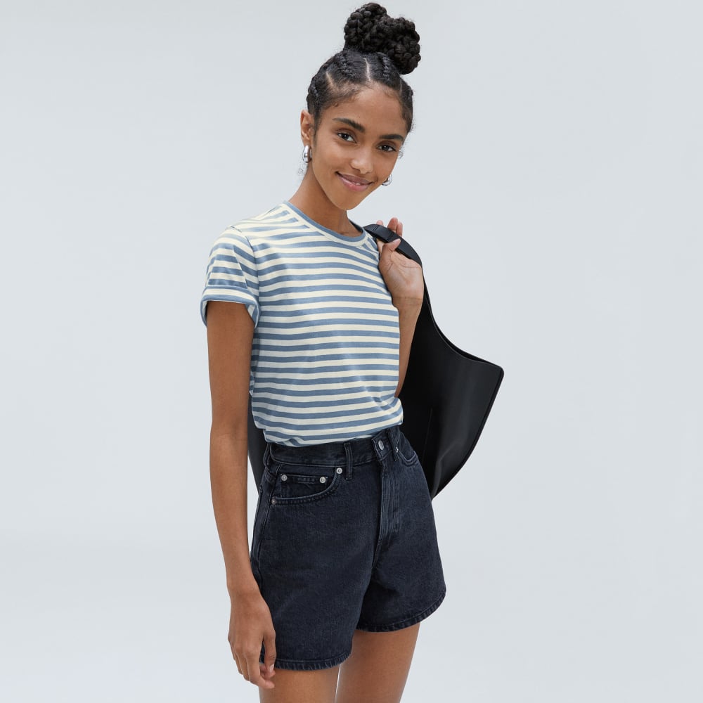 The Box-Cut Tee in Essential Cotton in Spring Lake / Canvas — detail view