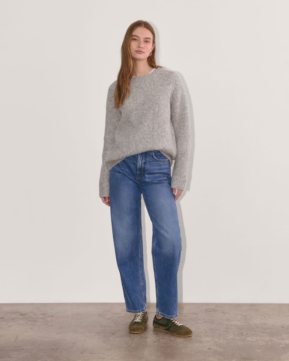 The Relaxed Crew in Cloud in Heather Grey — detail view
