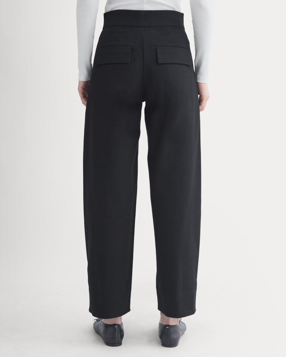 Seamed Balloon Pant in Black — detail view